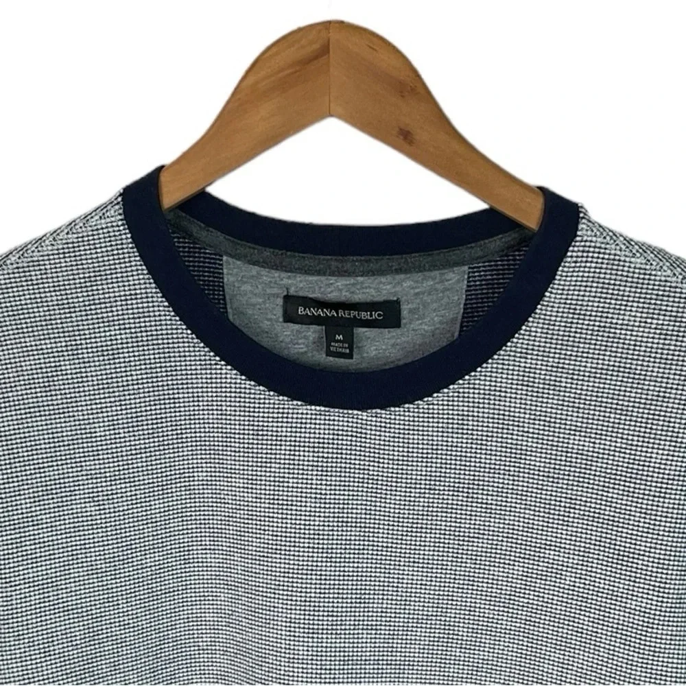 LS230 Men’s Banana Republic Waffle Knit Trendy Long Sleeve Shirt M